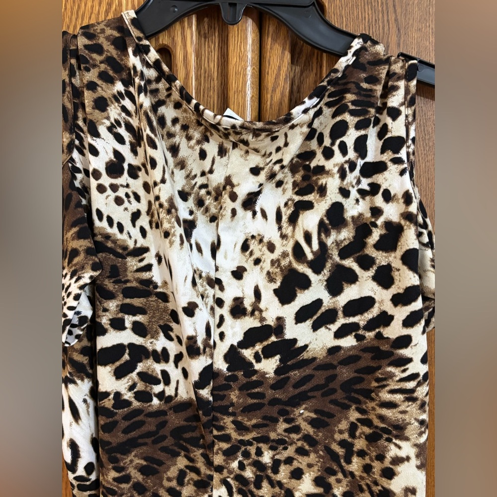 VENUS Leopard Print Cold Shoulder Top with Jewel Accent - Picture 8 of 9